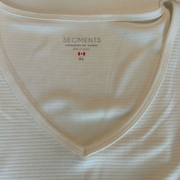 Seg'ments Tencel Modal top - Picture 2 of 5